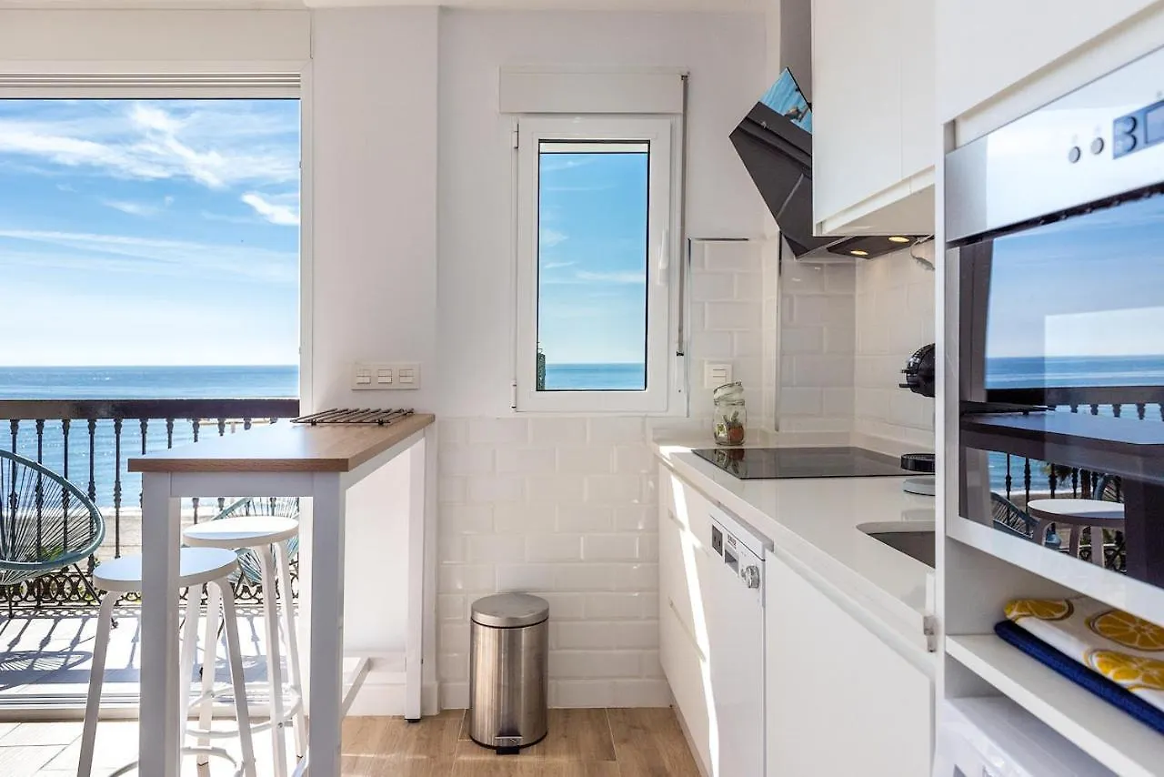 Apartamento Brisas de Rincón de la Victoria 0*,